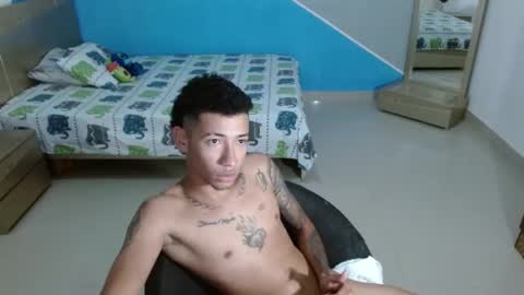 boyhot_sw online show from 02-14-25, 04:47