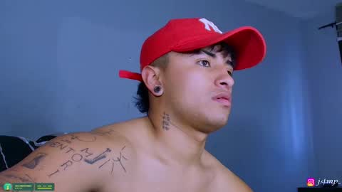 Snapshot of boylatin_777 chatting on 11-15-25, 06:59 miguel online show from 11-15-25, 06:59