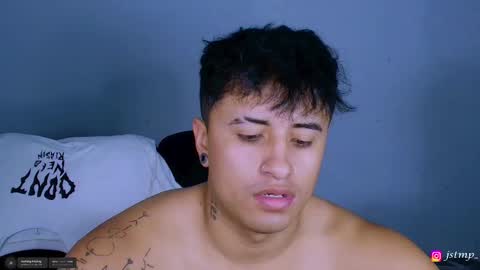 Snapshot of boylatin_777 chatting on 11-16-25, 06:57 miguel online show from 11-16-25, 06:57