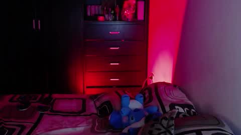 Snapshot of boylatin_777 chatting on 02-19-26, 12:39 miguel online show from 02-19-26, 12:39