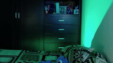 Snapshot of boylatin_777 chatting on 03-04-26, 11:22 miguel online show from 03-04-26, 11:22