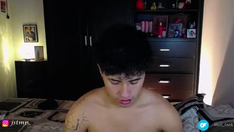 Snapshot of boylatin_777 chatting on 03-06-26, 11:01 miguel online show from 03-06-26, 11:01