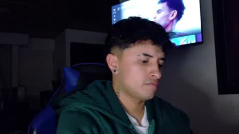 miguel  online show from 06-09-26, 03:18