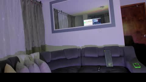 Snapshot of boys_blackandwhite chatting on 01-09-26, 11:17 boys_blackandwhite online show from 01-09-26, 11:17