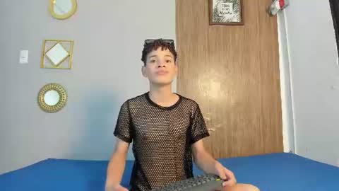 ALEX - TAYLER  -MIKE online show from 07-29-26, 07:23