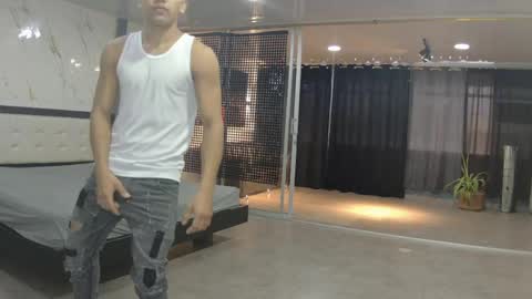 Angelo Mark Fernando Taylor online show from 06-09-26, 11:11