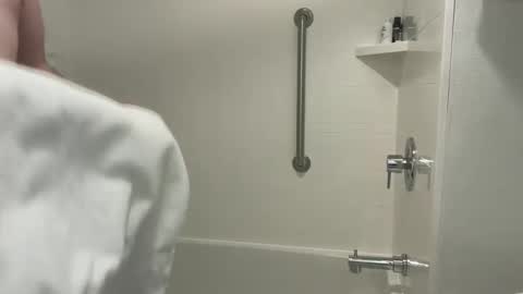 Snapshot of boytoybenny chatting on 11-20-25, 10:09 BoyToyBenny online show from 11-20-25, 10:09