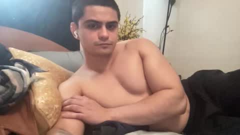 boywithaplan1000 online show from 11-04-25, 07:24