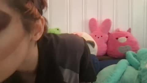 Snapshot of boywithbug chatting on 02-06-25, 07:40 boywithbug online show from 02-06-25, 07:40