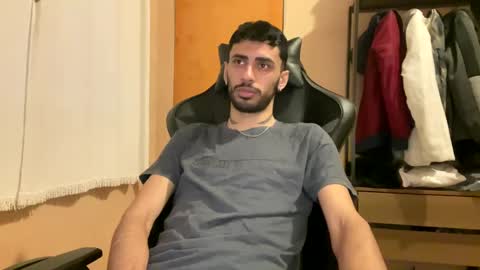 boyzinm2 online show from 09-19-25, 09:37