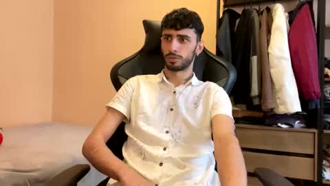 boyzinm2 online show from 11-28-25, 11:13