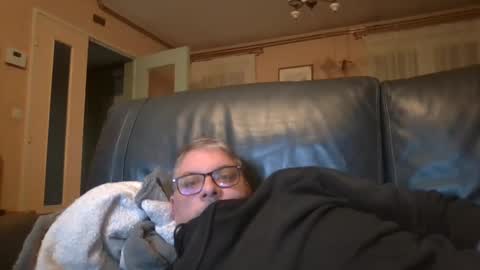 bozo81 online show from 09-20-25, 05:25