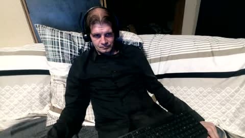 Snapshot of bponie3 chatting on 07-04-26, 10:16 bponie3 online show from 07-04-26, 10:16