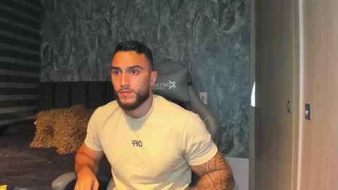 Snapshot of brad1_ chatting on 10-22-25, 01:50 instagramBrad mayers1twittermayersbrad online show from 10-22-25, 01:50