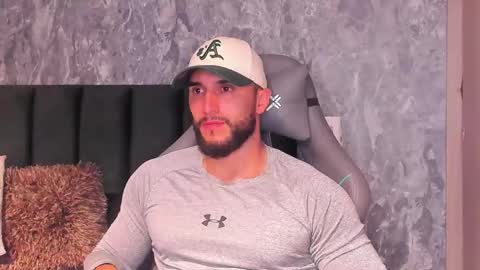 Snapshot of brad1_ chatting on 11-15-25, 03:15 instagramBrad mayers1twittermayersbrad online show from 11-15-25, 03:15