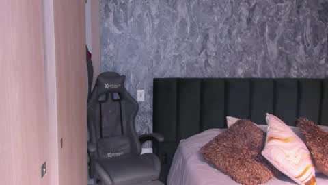 Snapshot of brad1_ chatting on 12-15-25, 03:33 instagramBrad mayers1twittermayersbrad online show from 12-15-25, 03:33