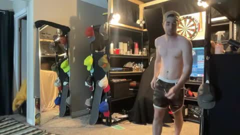 Snapshot of brad_bounce chatting on 05-04-26, 01:23 Brad Ballsy online show from 05-04-26, 01:23