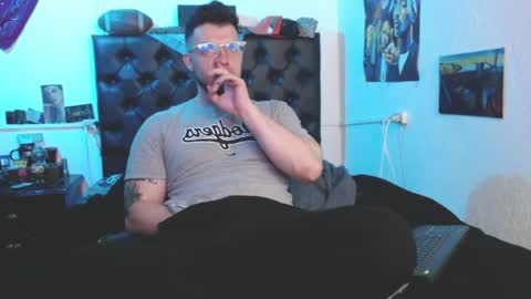 brad hot boy online show from 06-02-26, 01:40