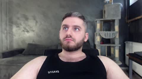 Snapshot of brad_pittfall chatting on 12-09-24, 11:04 ask me online show from 12-09-24, 11:04