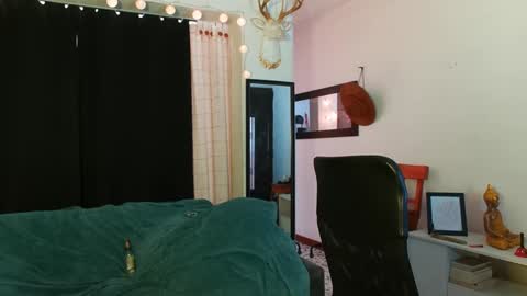 Bradley Martinez online show from 01-31-25, 10:10