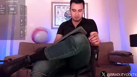 Bradley Colton Independ Model online show from 06-13-26, 03:21
