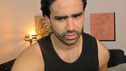 bradleymartin7 online show from 06-10-26, 10:03