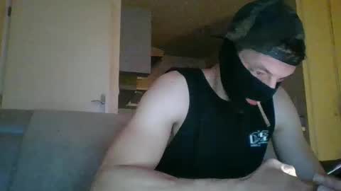 Snapshot of brahz chatting on 12-29-24, 07:50 brahz online show from 12-29-24, 07:50