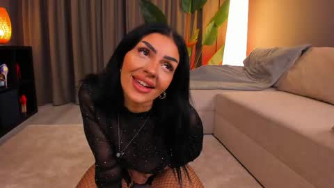 Lunaria online show from 04-15-26, 03:24