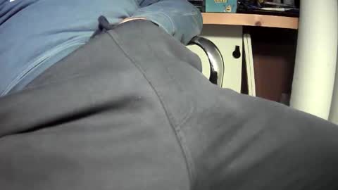 Snapshot of bram27370 chatting on 01-14-26, 07:14 bram27370 online show from 01-14-26, 07:14