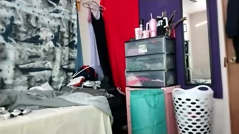 Snapshot of branda_ley chatting on 11-24-25, 01:05 Brandaley online show from 11-24-25, 01:05