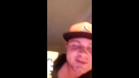 Snapshot of brandon281997 chatting on 03-12-26, 02:01 brandon281997 online show from 03-12-26, 02:01