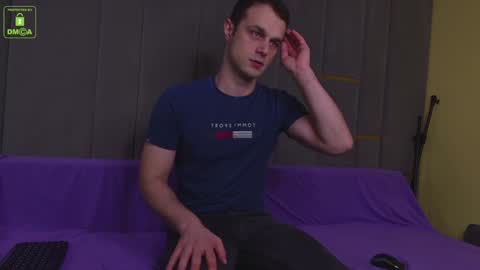 Snapshot of brandonnorriss chatting on 12-03-24, 03:33 BRANDON online show from 12-03-24, 03:33