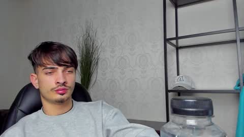 BrandonTateX online show from 12-04-24, 03:32