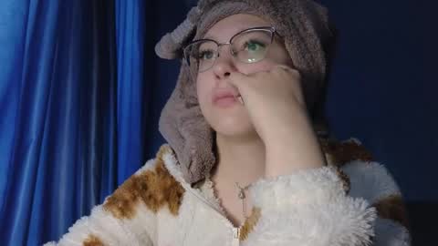 Belle  online show from 09-14-25, 02:54