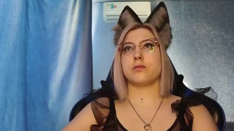 Belle  online show from 04-26-26, 01:58