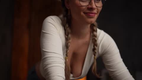 Alex online show from 09-13-25, 06:46