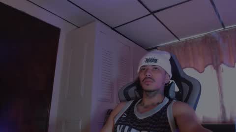 Snapshot of brasi_ chatting on 11-29-25, 03:59 brasi_ online show from 11-29-25, 03:59