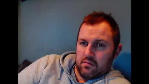 Snapshot of brasso1982 chatting on 12-17-25, 01:06 willywinker online show from 12-17-25, 01:06