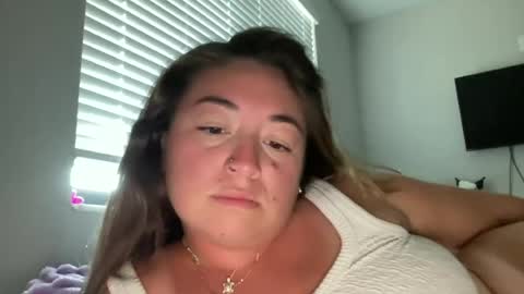 Snapshot of brattylittlelion chatting on 05-29-26, 10:30 brattylittlelion online show from 05-29-26, 10:30