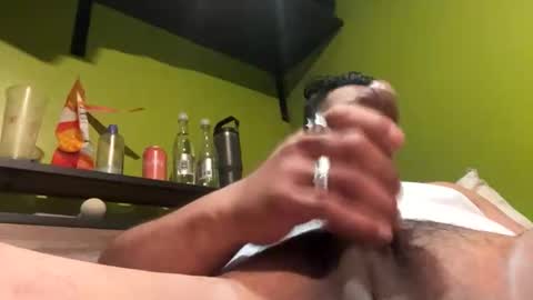 Snapshot of bravo323 chatting on 02-08-26, 02:09 bravo323 online show from 02-08-26, 02:09