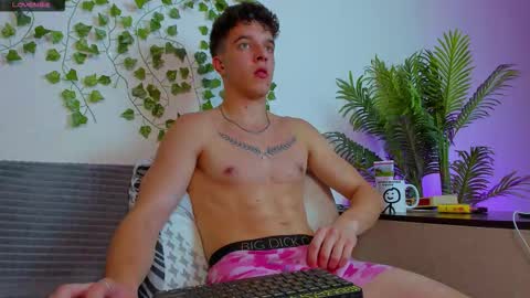 Johny Bravo online show from 09-10-25, 08:42