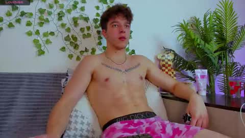 Johny Bravo online show from 10-12-25, 12:59