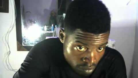 Snapshot of brayan1111x chatting on 11-23-25, 07:02 brayan1111x online show from 11-23-25, 07:02