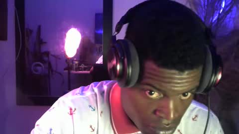 Snapshot of brayan1111x chatting on 12-16-25, 06:51 brayan1111x online show from 12-16-25, 06:51