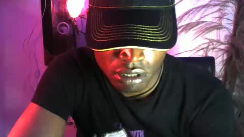 Snapshot of brayan1111x chatting on 12-17-25, 03:56 brayan1111x online show from 12-17-25, 03:56