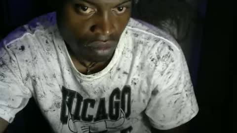 Snapshot of brayan1111x chatting on 02-17-26, 03:25 brayan1111x online show from 02-17-26, 03:25