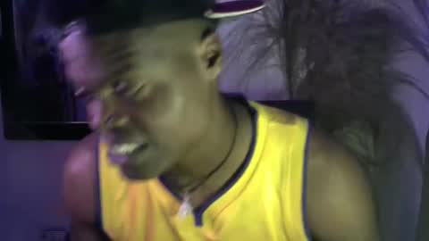 Snapshot of brayan1111x chatting on 02-20-26, 01:55 brayan1111x online show from 02-20-26, 01:55