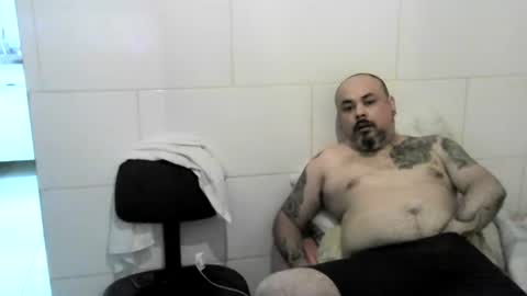 Snapshot of brazilianmentattoo chatting on 07-11-26, 05:54 brazilianmentattoo online show from 07-11-26, 05:54
