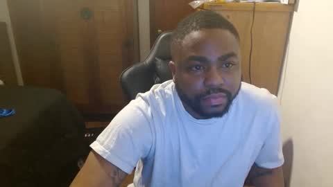 Breadw1nnah online show from 02-14-25, 04:47