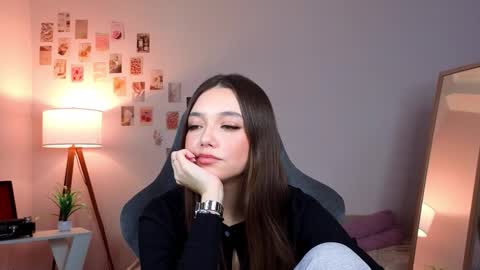 Snapshot of breakfastwithflowers chatting on 02-05-26, 05:39 Rachel online show from 02-05-26, 05:39